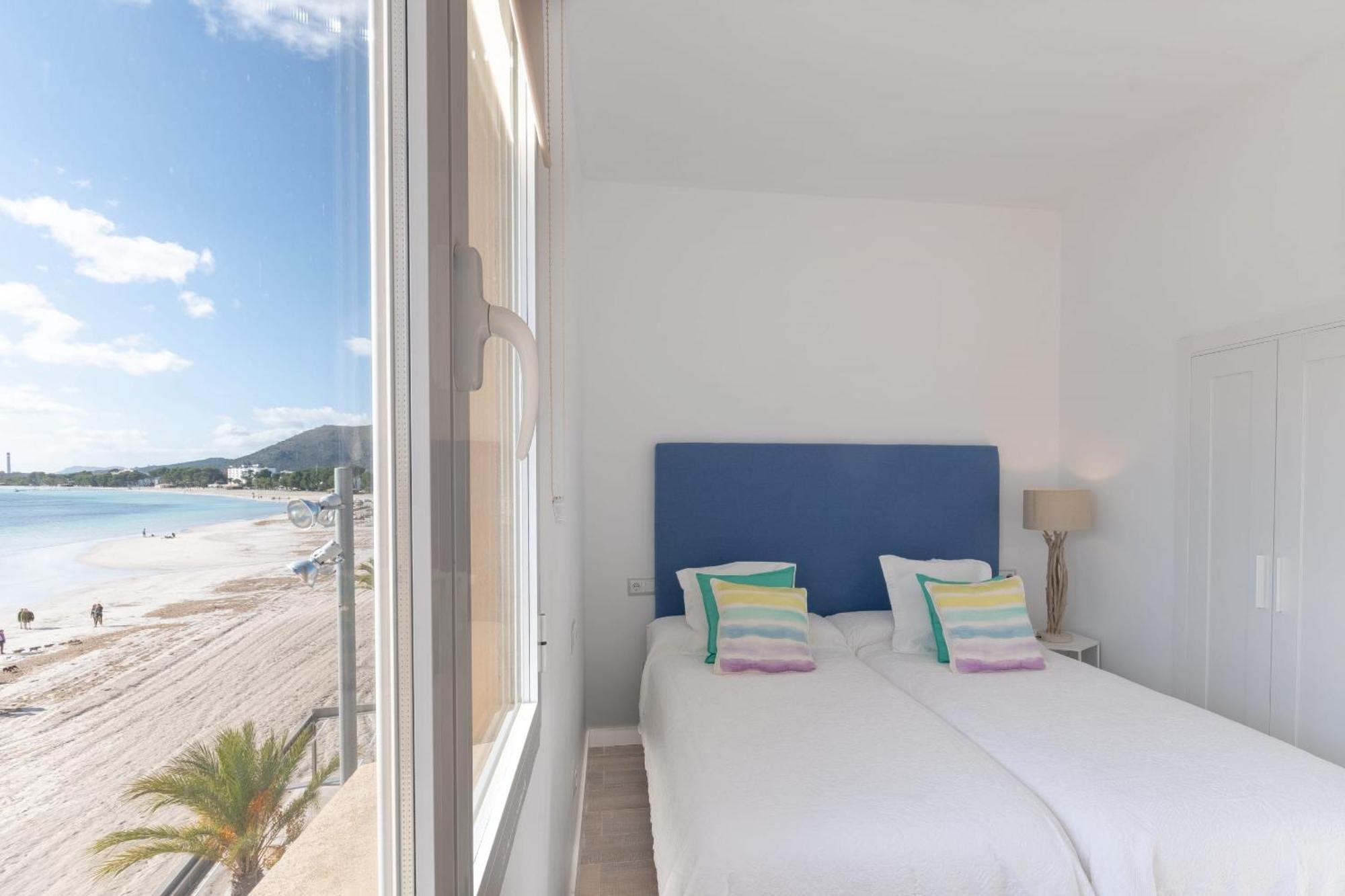 First Line * Alcudia (Mallorca)